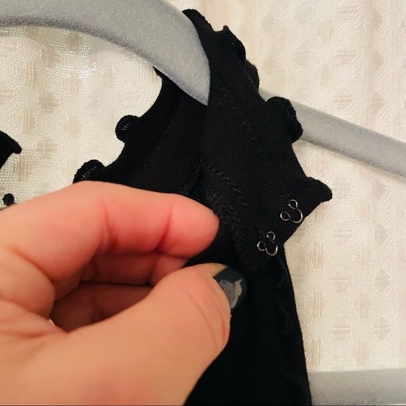 Express Halter Neck Tank - Picture 8 of 9